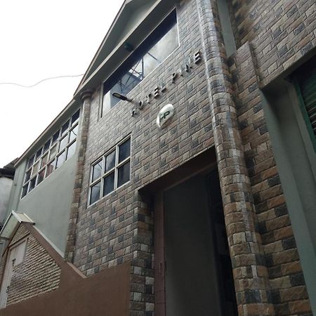 Hotel Pine Kohima Ngoại thất bức ảnh